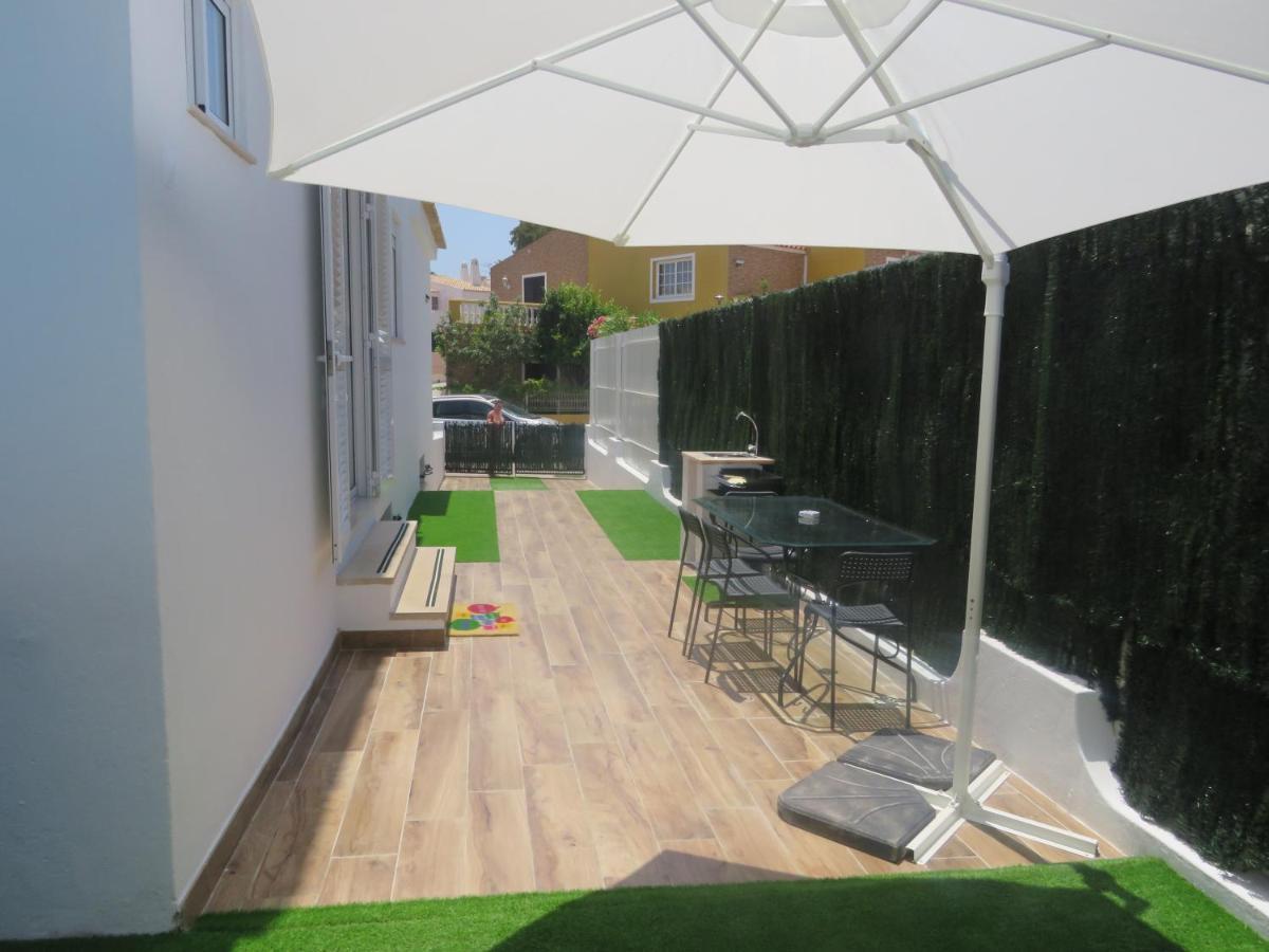 Moradia Geminada V2- Piscina Privada Villa Quarteira Exterior photo